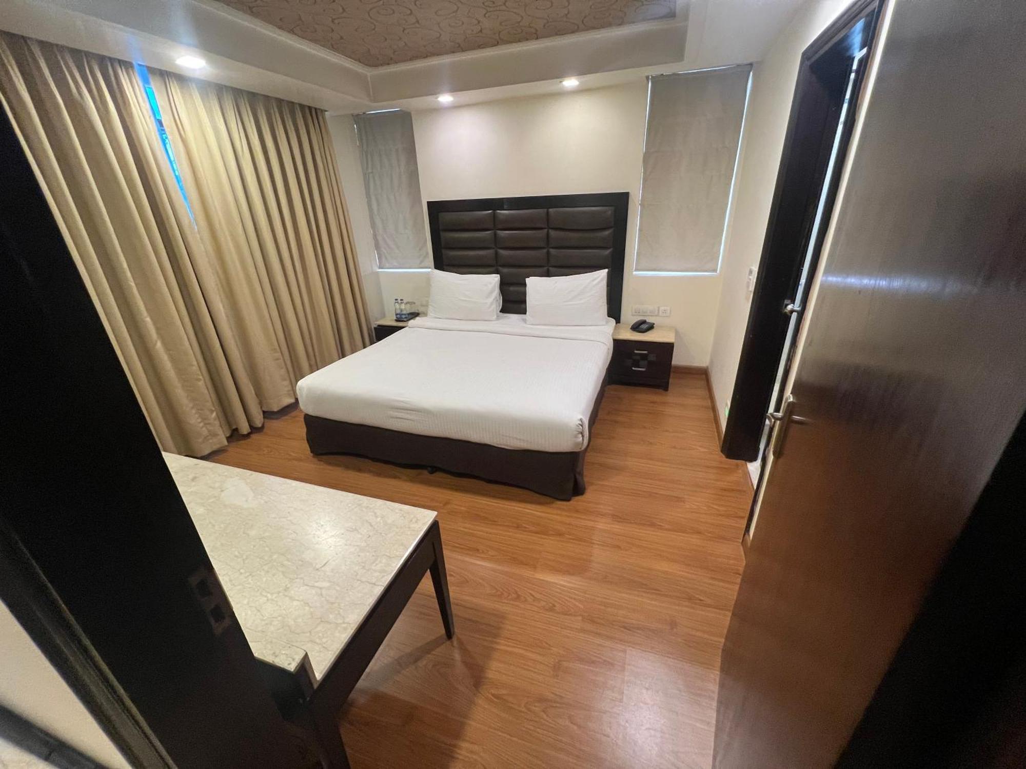 Madhuban Hotel , Nuova Delhi Esterno foto